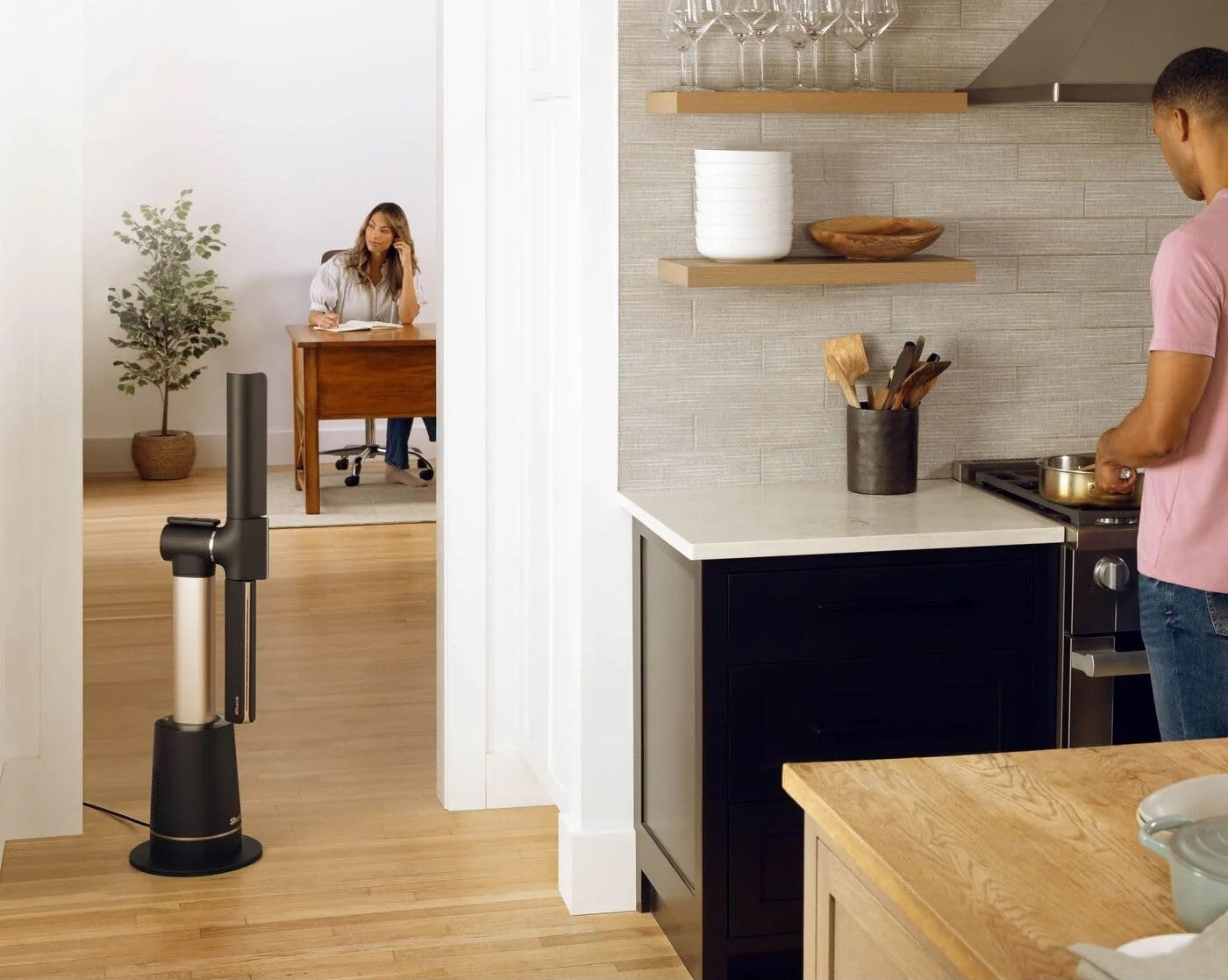 Ventilateur Colonne Sans Pale Shark TurboBlade TF200SEU - Carbone